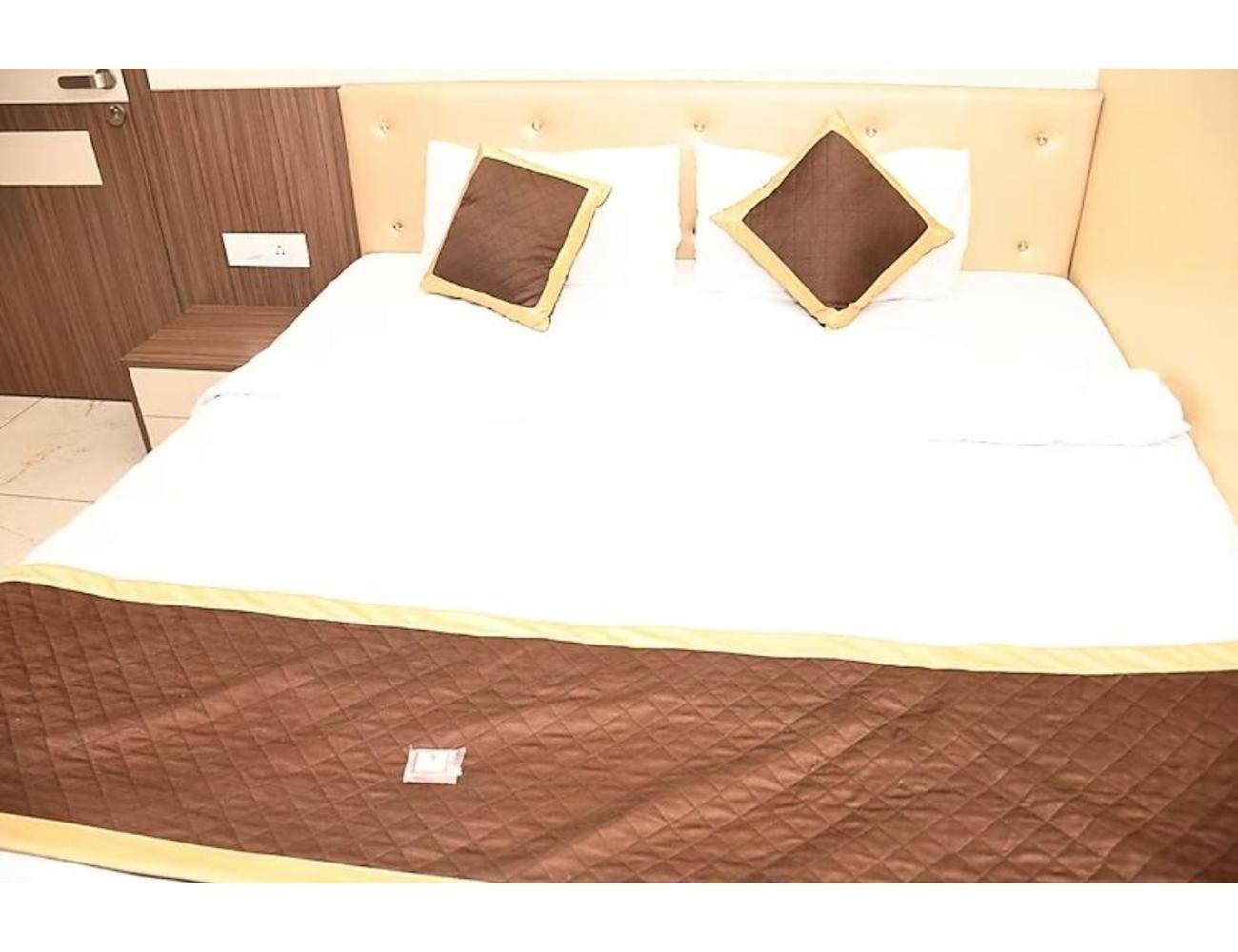 Sona Lodge, Силигури Экстерьер фото